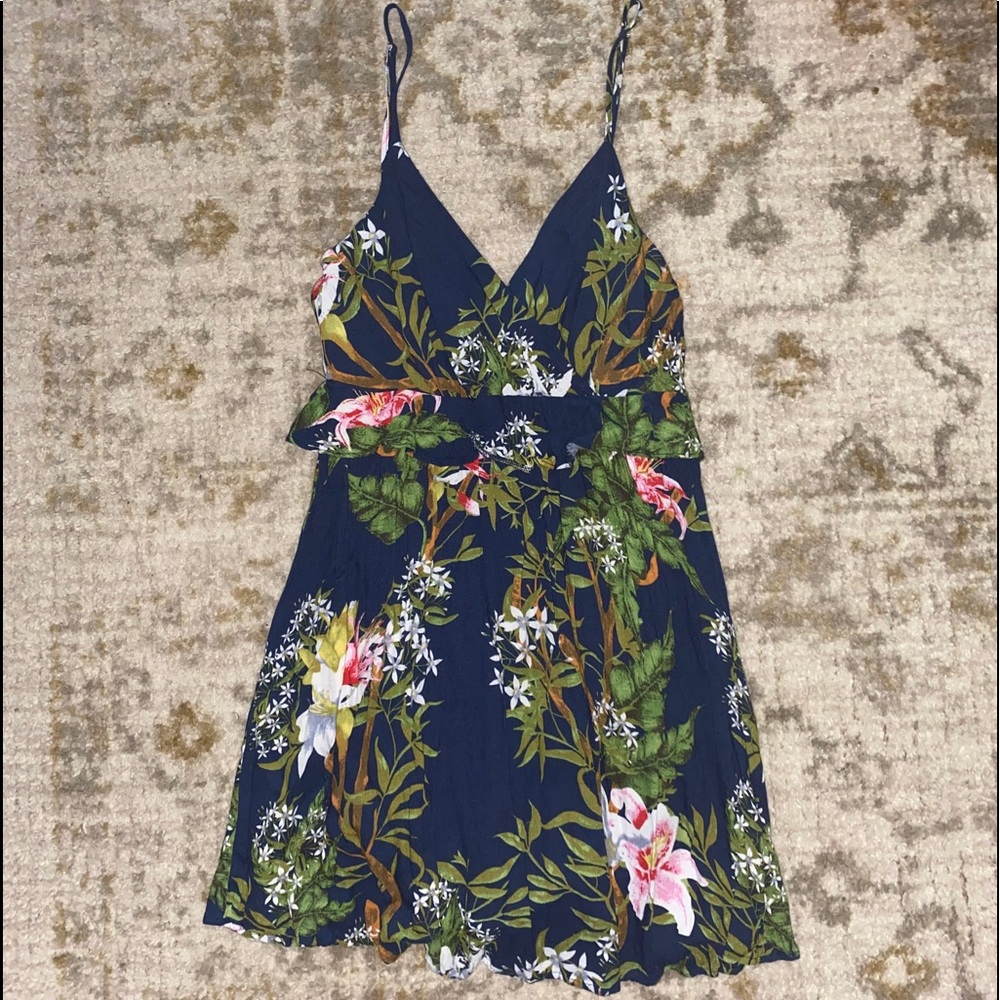 Everly Hawaiian Floral Dress